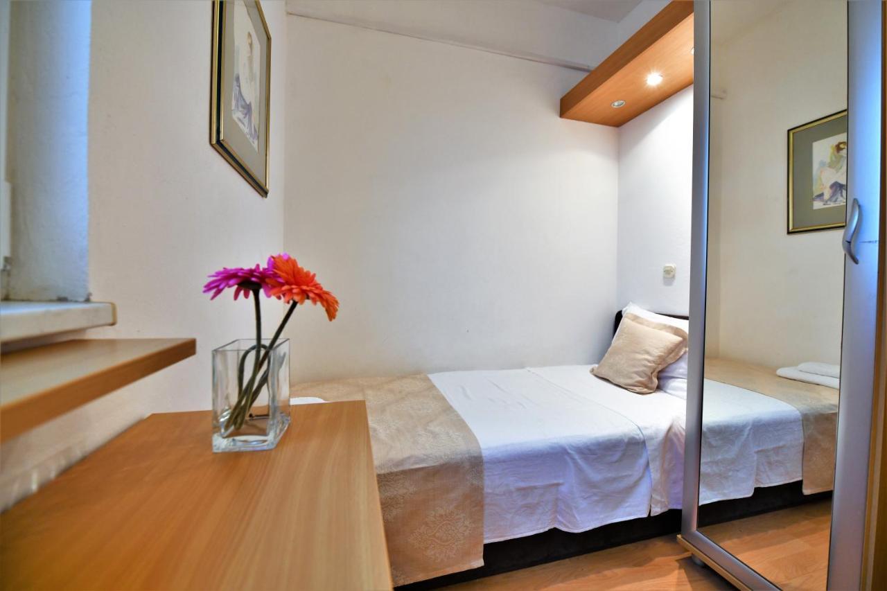 Villa Nora Tucepi Ngoại thất bức ảnh