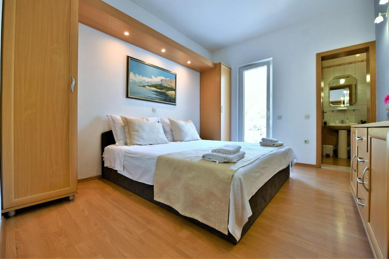 Villa Nora Tucepi Ngoại thất bức ảnh