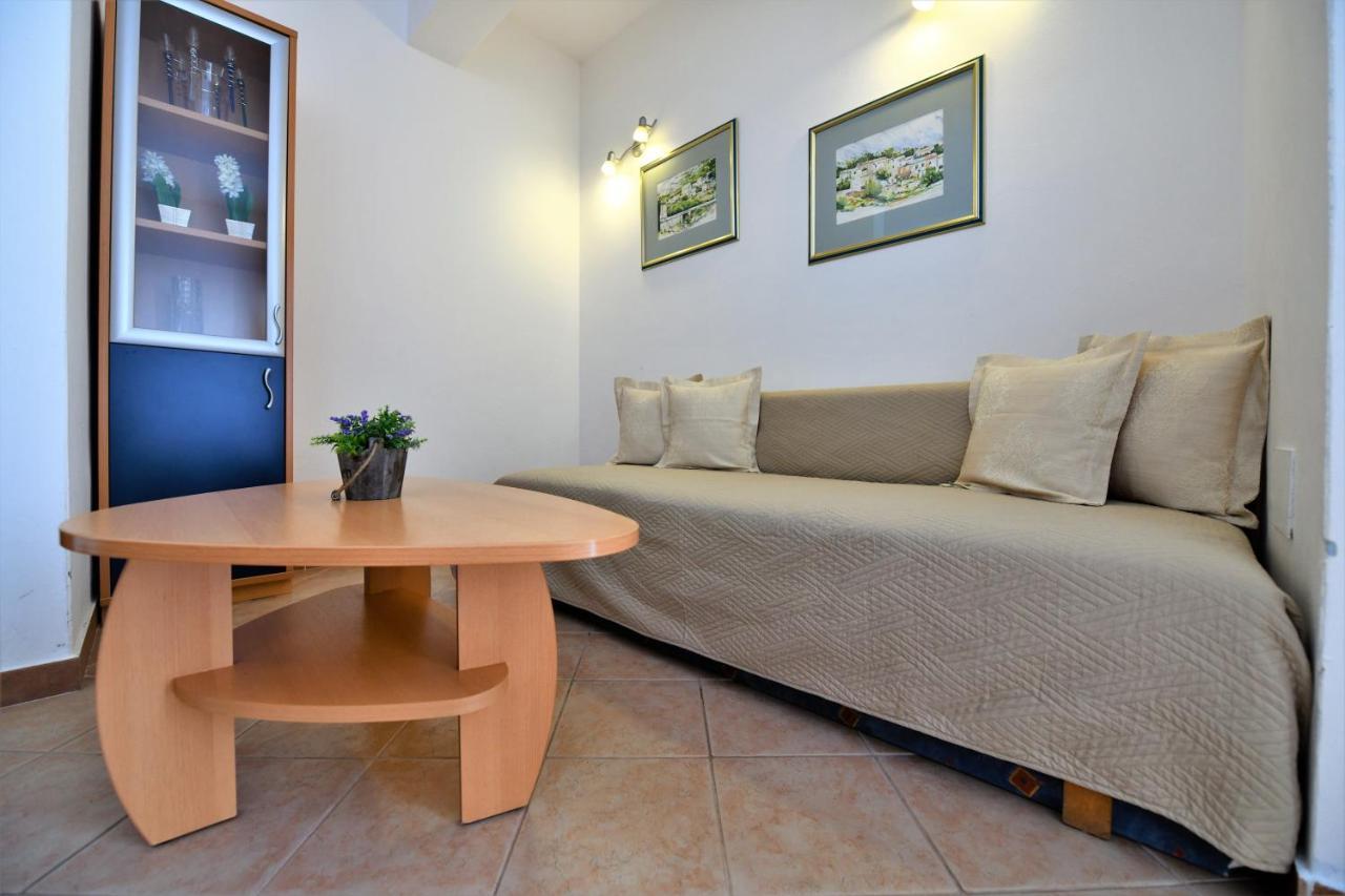 Villa Nora Tucepi Ngoại thất bức ảnh