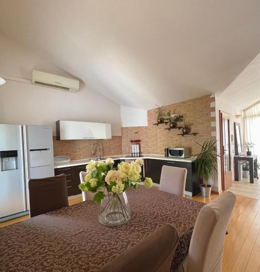 Villa Nora Tucepi Ngoại thất bức ảnh