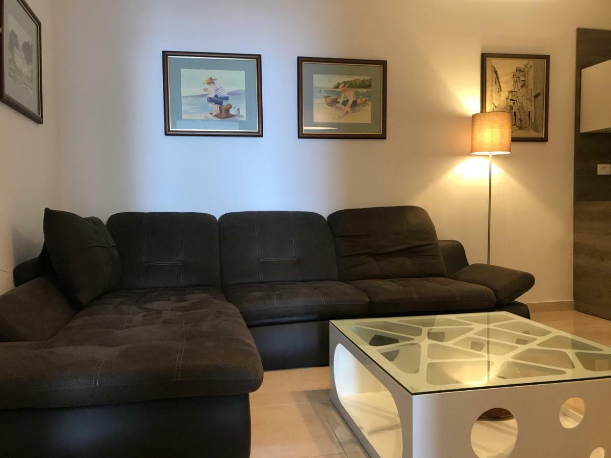 Villa Nora Tucepi Ngoại thất bức ảnh